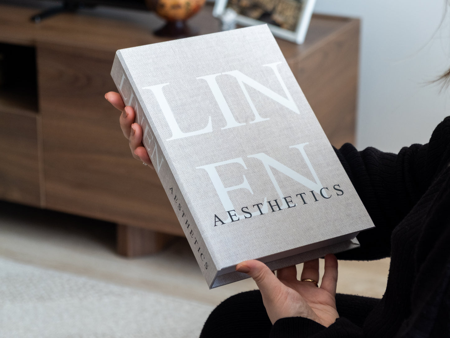 Bej Linen Estetik Dekoratif Sahte Kitap Kutusu