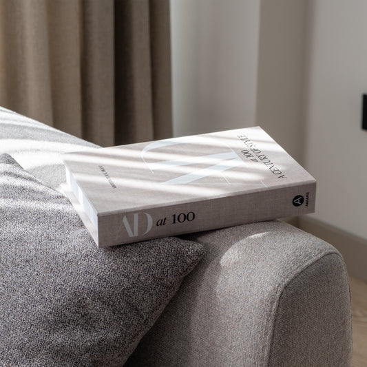Bej Architectural Digest at 100 Dekoratif Sahte Kitap Kutusu