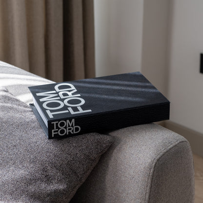 Siyah Deri Görünümlü Tom Ford Dekoratif Sahte Kitap Kutusu