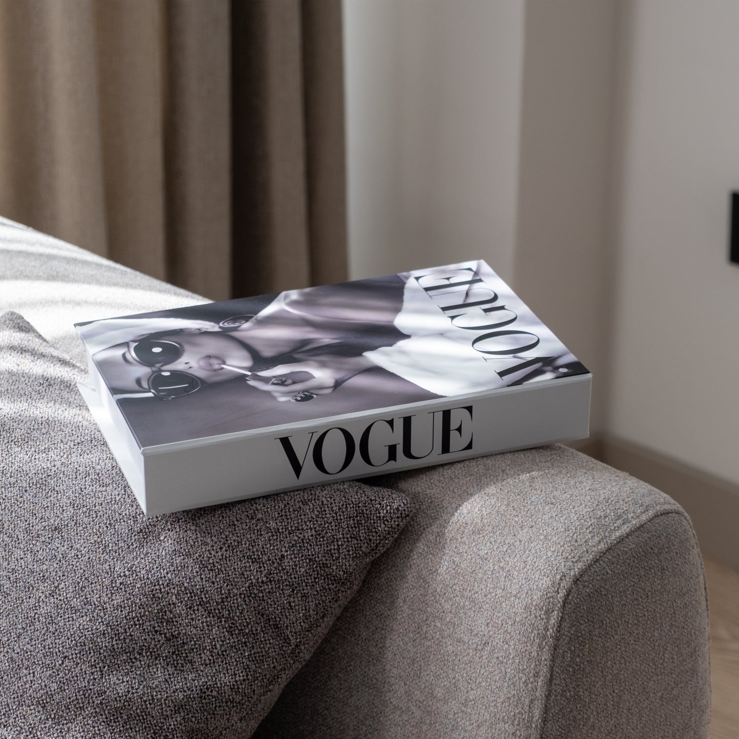 Vogue Makeup Dekoratif Sahte Kitap Kutusu